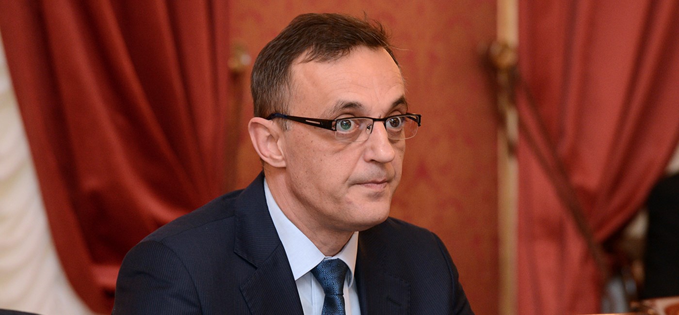 Ministar Jakovina: Politički pritisci neće me natjerati da kršim zakon